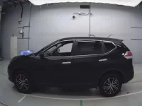 Nissan X-TRAIL лот № 30063 оценка 4  с аукциона в Японии 3