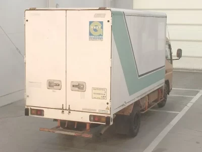 Mitsubishi CANTER  с аукциона в Японии