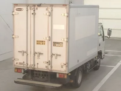 Isuzu ELF  с аукциона в Японии
