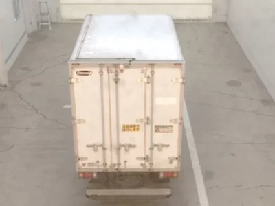 Isuzu ELF  с аукциона в Японии