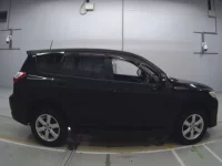 Toyota VANGUARD лот № 30068 оценка R  с аукциона в Японии 2