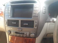 Toyota CELSIOR лот № 90202 оценка 3.5  с аукциона в Японии 9