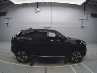 Honda VEZEL лот № 36265 оценка 4  с аукциона в Японии 2