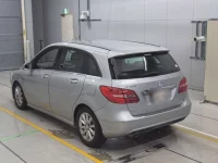 Mercedes-Benz B CLASS лот № 90209 оценка RA  с аукциона в Японии 5