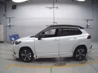 Toyota COROLLA CROSS лот № 36274 оценка 4.5  с аукциона в Японии 3