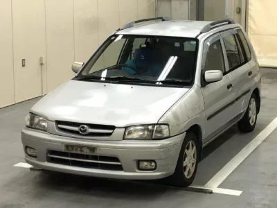 Mazda DEMIO  с аукциона в Японии