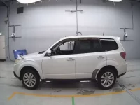 Subaru FORESTER лот № 30084 оценка 3.5  с аукциона в Японии 3