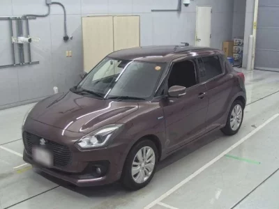 Suzuki SWIFT  с аукциона в Японии