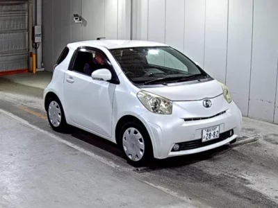 Toyota IQ