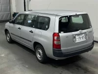 Toyota SUCCEED лот № 70035 оценка 3.5  с аукциона в Японии 1