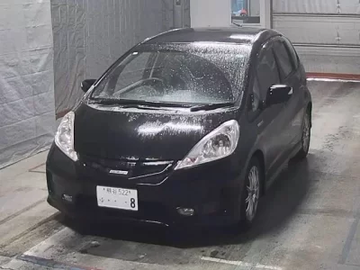 Honda FIT  с аукциона в Японии