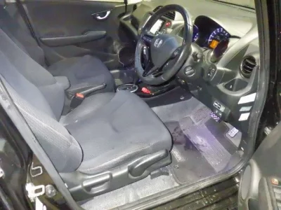 Honda FIT  с аукциона в Японии