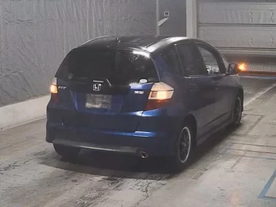 Honda FIT  с аукциона в Японии
