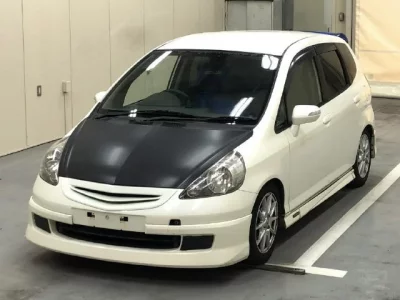 Honda FIT  с аукциона в Японии