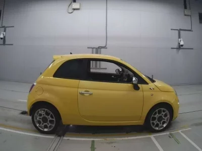 Fiat 500  с аукциона в Японии