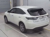 Toyota HARRIER лот № 30095 оценка 4  с аукциона в Японии 5