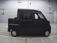 Daihatsu HIJET VAN лот № 13062 оценка 3.5  с аукциона в Японии 2