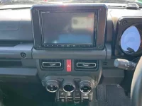 Suzuki JIMNY лот № 70039 оценка 4.5  с аукциона в Японии 5