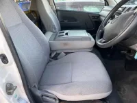 Toyota HIACE VAN лот № 10085 оценка 3  с аукциона в Японии 6