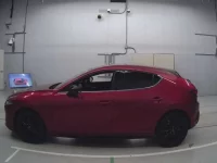 Mazda MAZDA3 лот № 33249 оценка 4.5  с аукциона в Японии 3