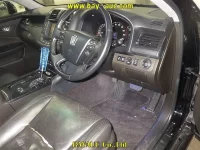 Toyota CROWN лот № 70032 оценка 3.5  с аукциона в Японии 2