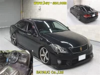 Toyota CROWN лот № 70032 оценка 3.5  с аукциона в Японии 3