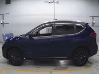 Nissan X-TRAIL лот № 36296 оценка 5  с аукциона в Японии 3