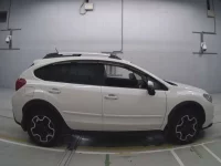 Subaru XV лот № 30107 оценка 4  с аукциона в Японии 2