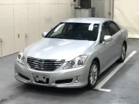 Toyota CROWN лот № 1088 оценка R  с аукциона в Японии 2