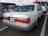 Toyota CROWN лот № 31 оценка R  с аукциона в Японии 5