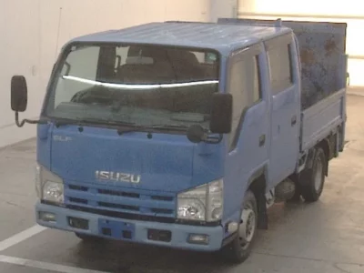 Isuzu ELF  с аукциона в Японии