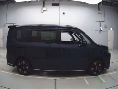 Honda STEP WAGON  с аукциона в Японии