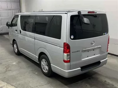 Toyota REGIUS ACE VAN