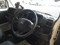 Honda ACTY TRUCK лот № 13087 оценка 3.5  с аукциона в Японии 6