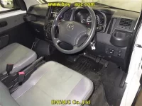 Mazda BONGO VAN лот № 30014 оценка 4  с аукциона в Японии 2