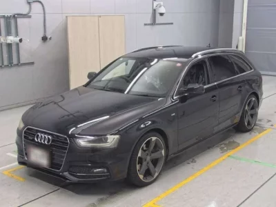 Audi A4  с аукциона в Японии