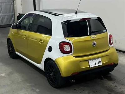 Smart FORFOUR  с аукциона в Японии
