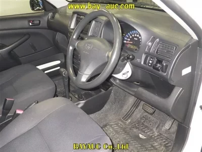 Toyota PROBOX  с аукциона в Японии