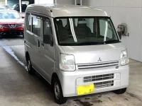 Mitsubishi MINICAB VAN лот № 3246 оценка R  с аукциона в Японии 3