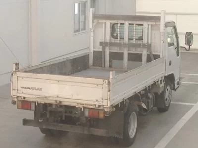 Nissan ATLAS  с аукциона в Японии