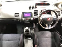 Honda CIVIC лот № 6048 оценка R  с аукциона в Японии 4