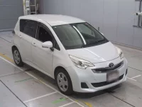 Toyota RACTIS лот № 36315 оценка 3.5  с аукциона в Японии 4