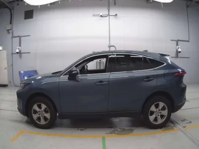 Toyota HARRIER  с аукциона в Японии