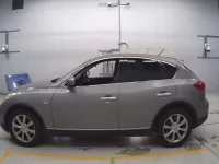 Nissan SKYLINE CROSSOVER лот № 90304 оценка 4  с аукциона в Японии 3