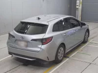 Toyota COROLLA TOURING лот № 33275 оценка 4  с аукциона в Японии 1