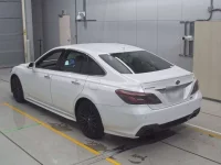 Toyota CROWN лот № 30147 оценка 4  с аукциона в Японии 5