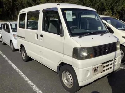 Mitsubishi MINICAB VAN