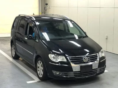 Volkswagen GOLF TOURAN  с аукциона в Японии