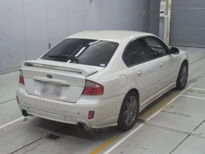 Subaru LEGACY B4