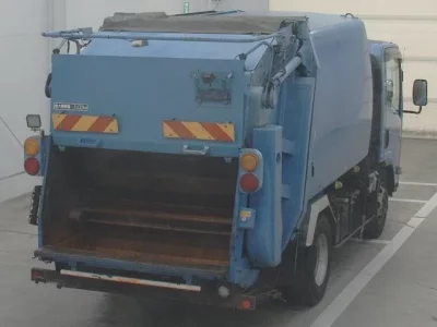 Isuzu ELF  с аукциона в Японии